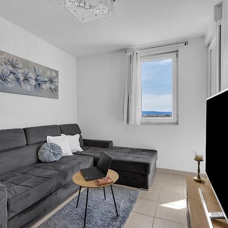 Apartman Magnolia Makarska Bagian luar foto