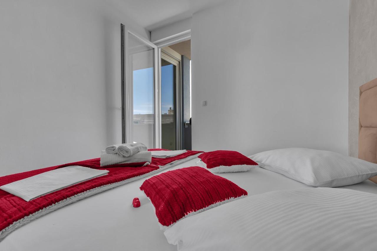 Apartman Magnolia Makarska Bagian luar foto
