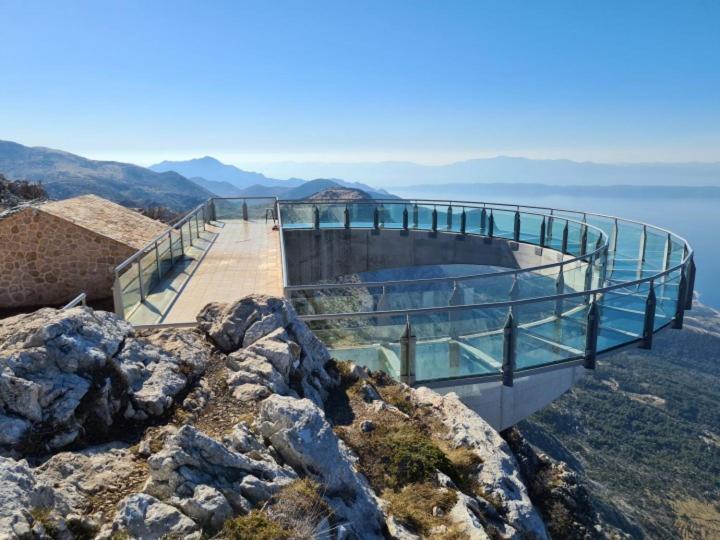 Apartman Magnolia Makarska Bagian luar foto